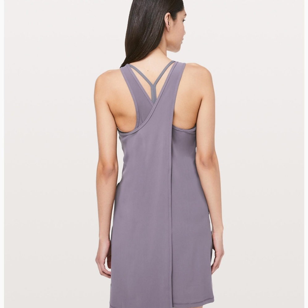 Lululemon early morning dress sz 4 Euc